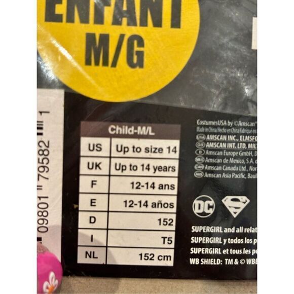 DC marvel, superhero, girls superman shirt, Halloween costume size M/L - Picture 7 of 10